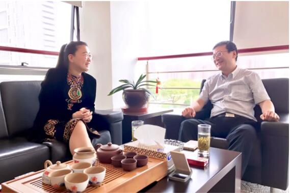 时搏体育-中国一站式服务平台董事长程华受邀到SEW苏州时搏体育-中国一站式服务平台调研洽谈